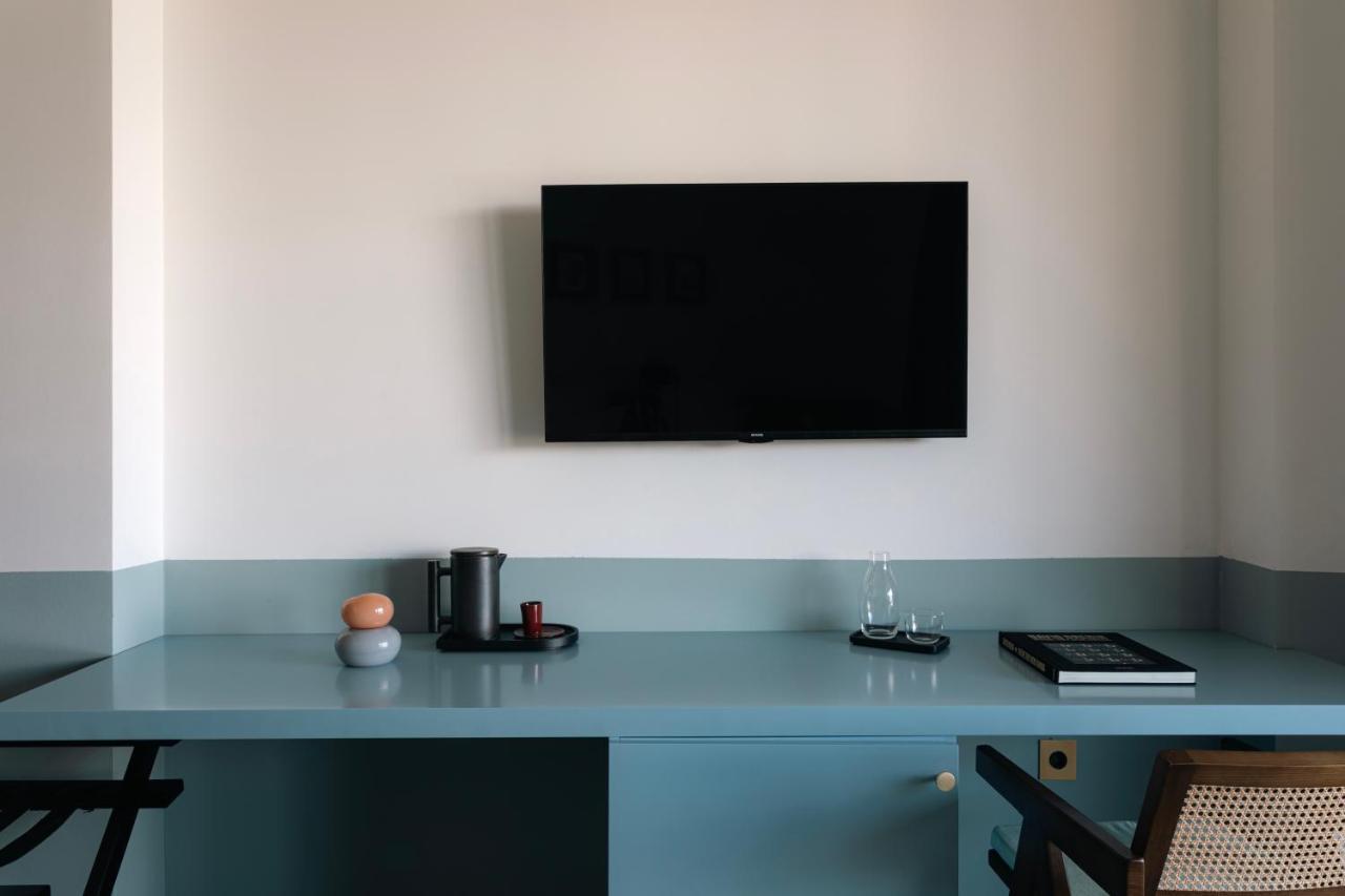 Castor & Pollux Hotel Тбилиси Екстериор снимка