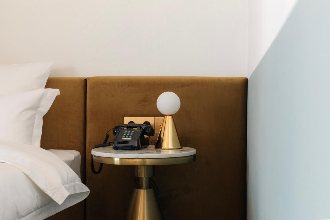 Castor & Pollux Hotel Тбилиси Екстериор снимка