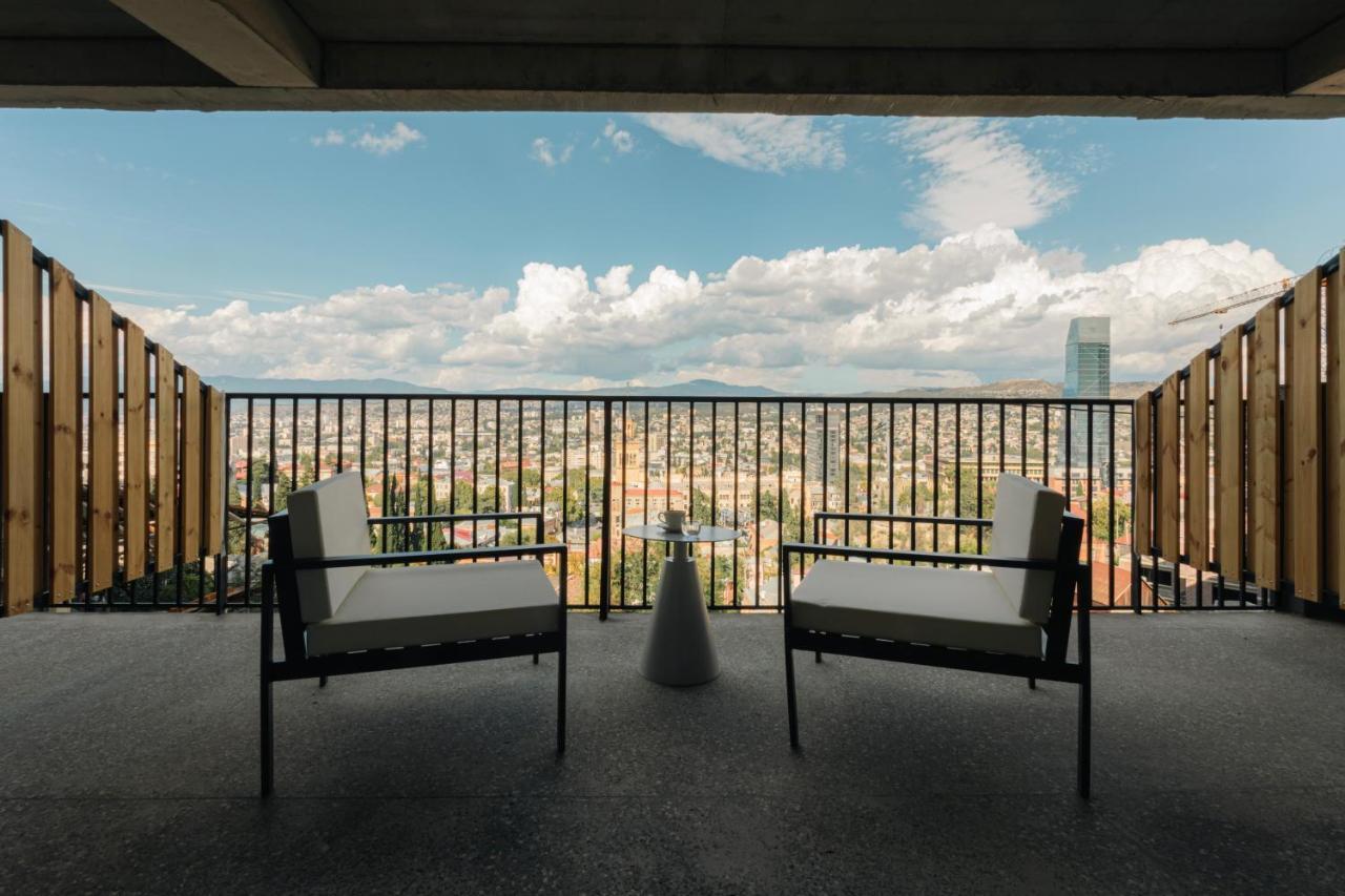 Castor & Pollux Hotel Тбилиси Екстериор снимка
