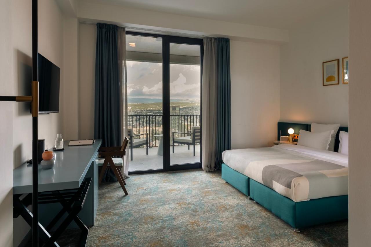 Castor & Pollux Hotel Тбилиси Екстериор снимка