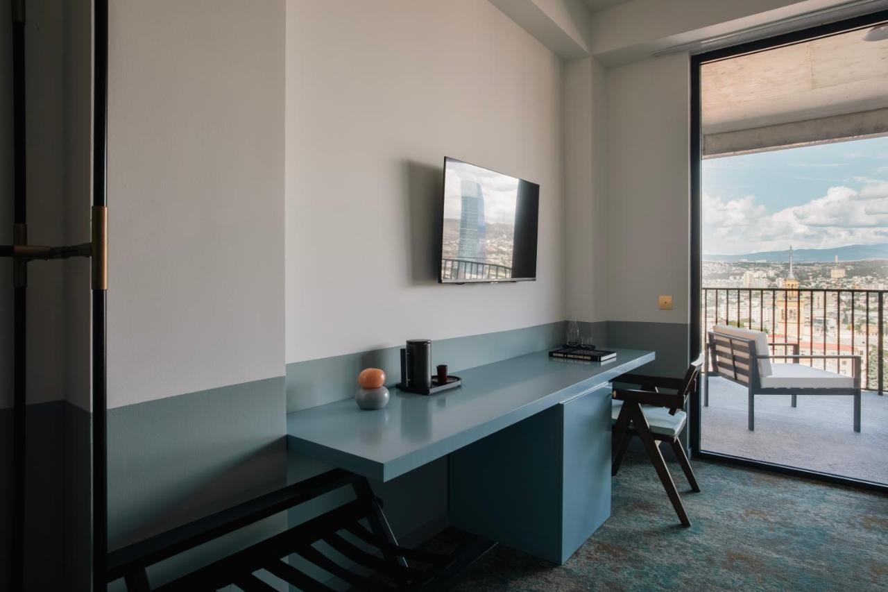 Castor & Pollux Hotel Тбилиси Екстериор снимка