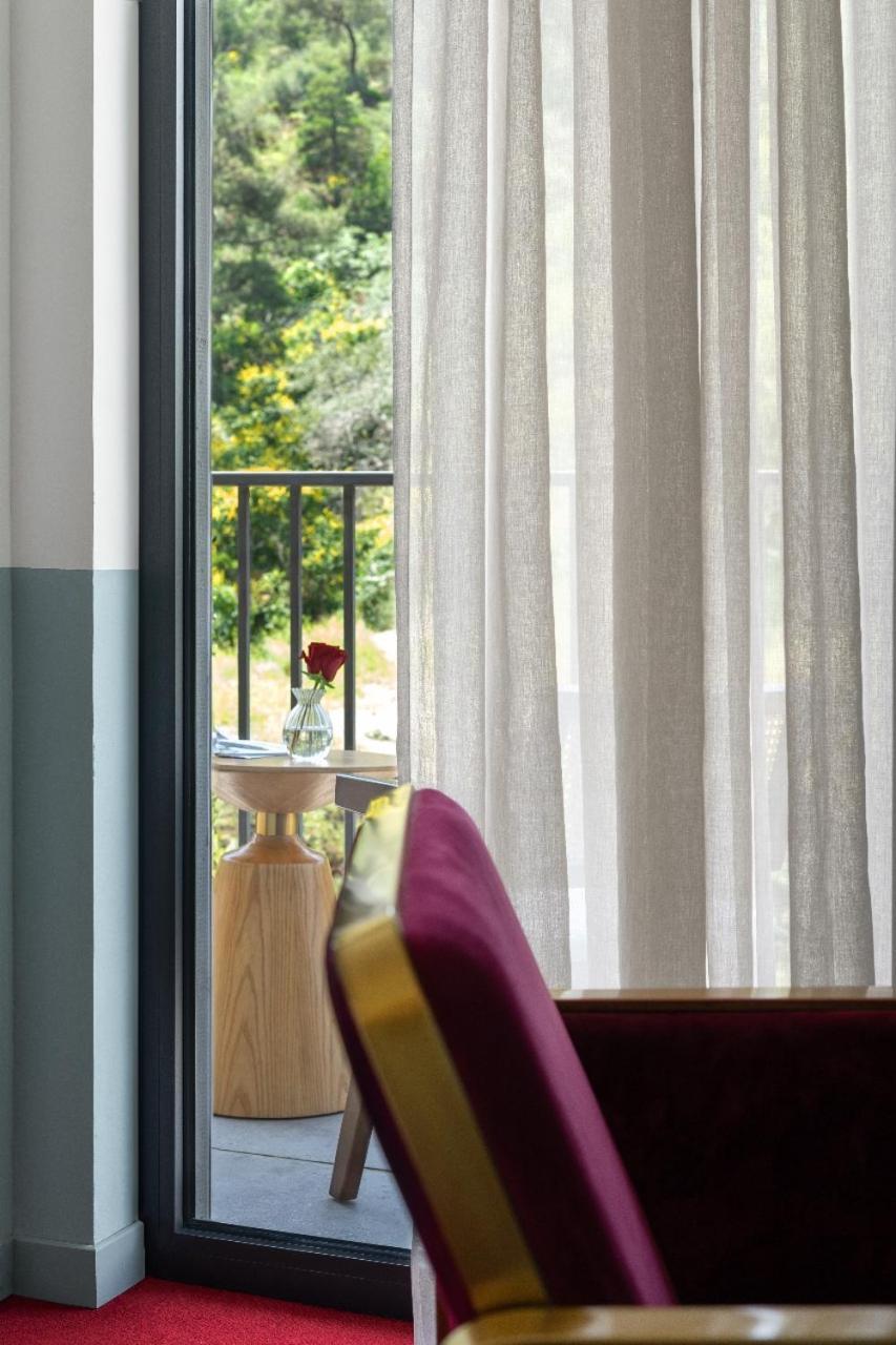 Castor & Pollux Hotel Тбилиси Екстериор снимка